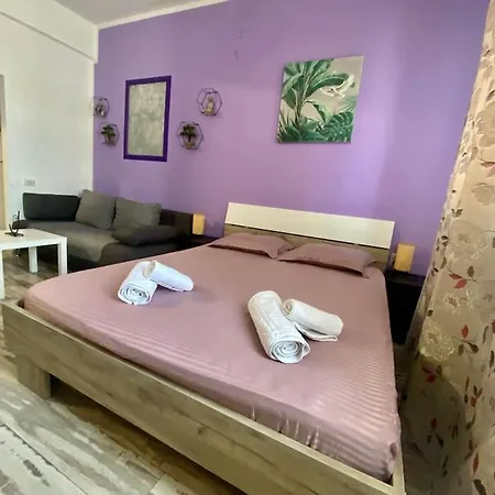 Purple Old Town Ultracental Apartament Bucureşti