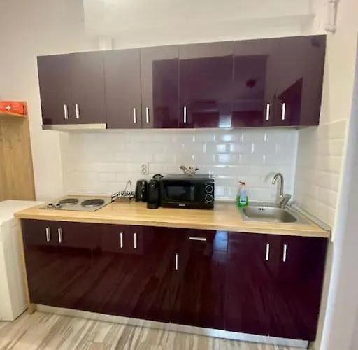 Purple Ultracentral Old Town Bucureşti