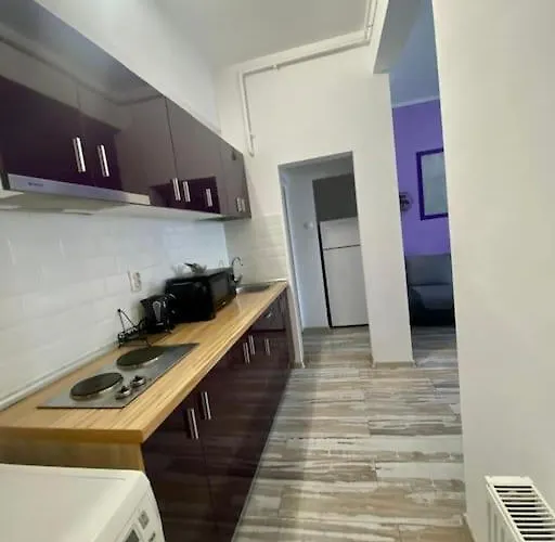 Purple Ultracentral Old Town شقة *