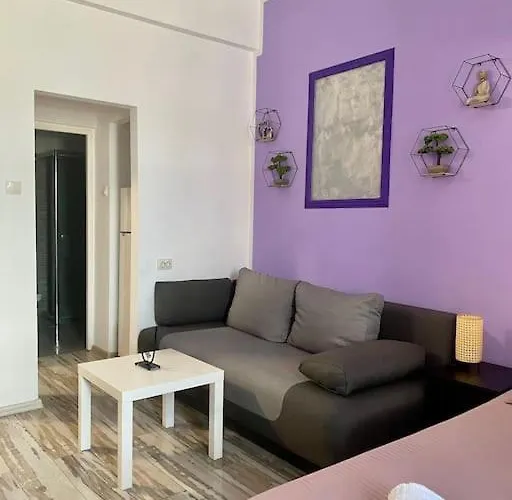 Purple Ultracentral Old Town Apartament *